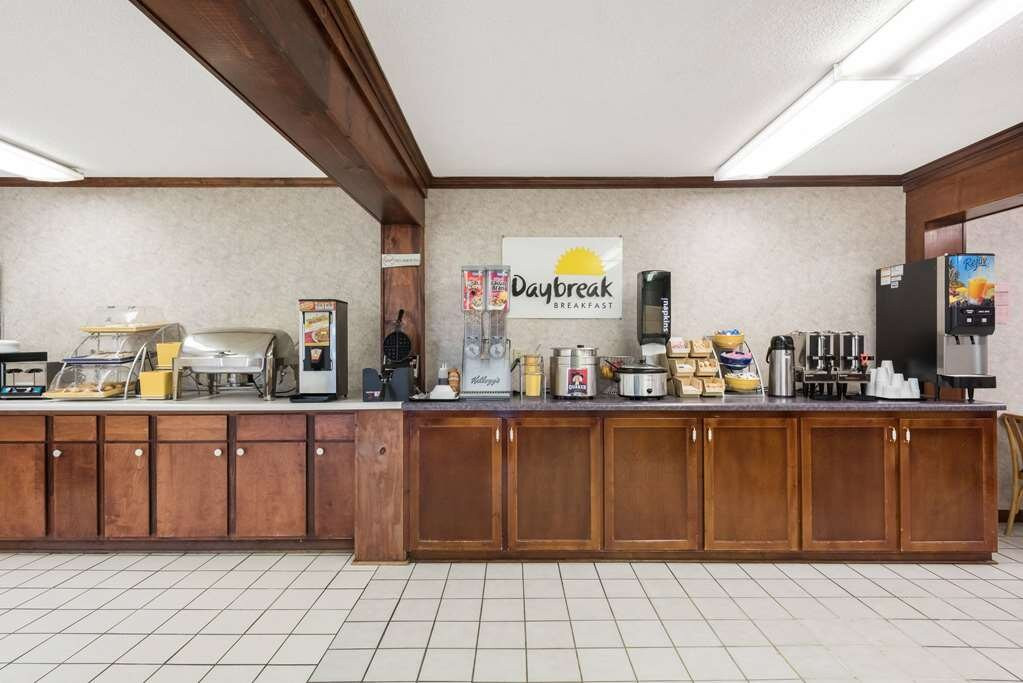 Days Inn by Wyndham Jellico - Tennessee State Line主图