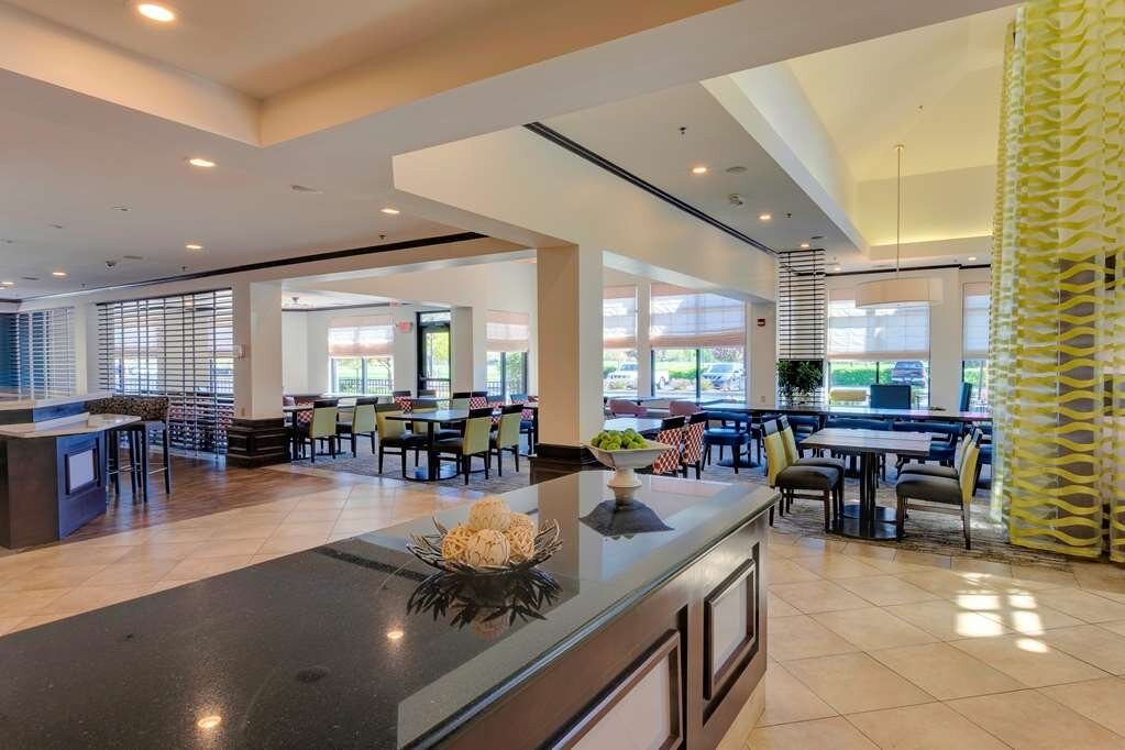 Hilton Garden Inn South Bend主图