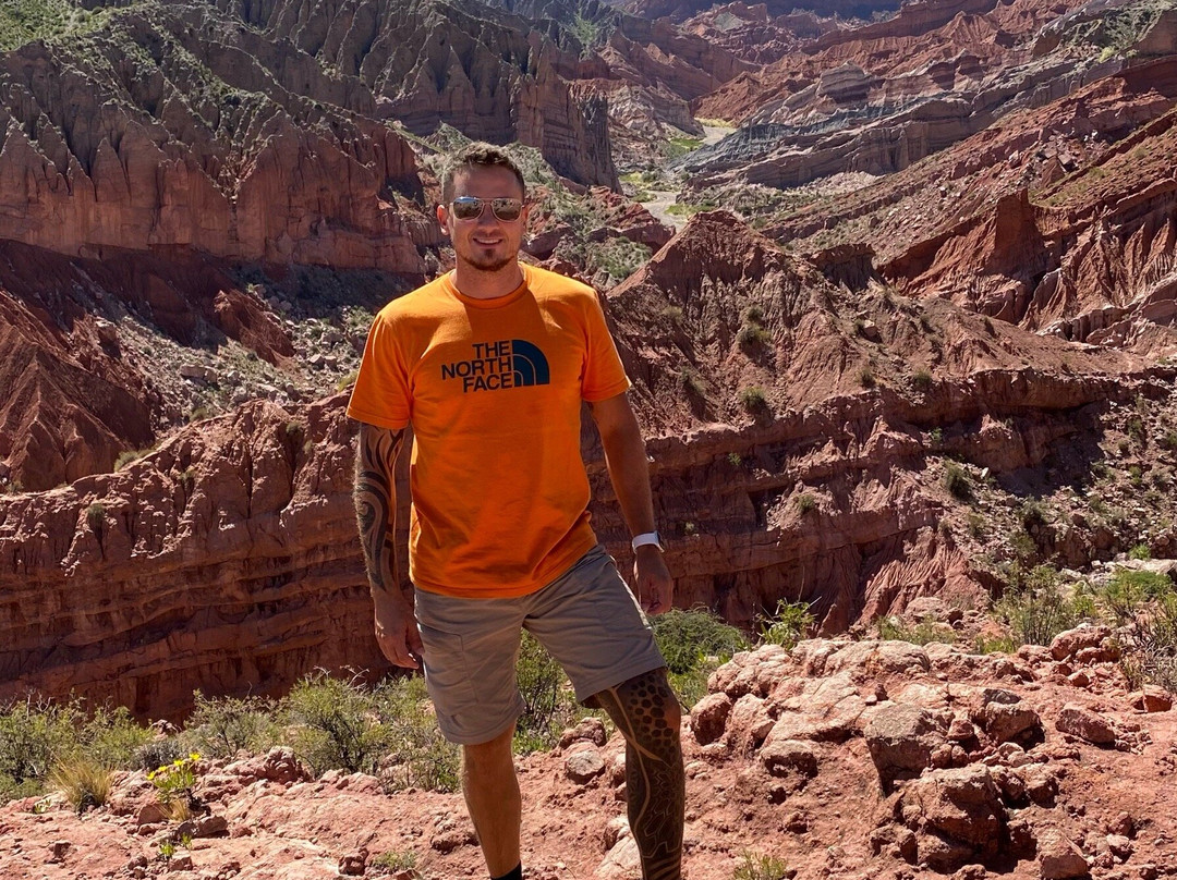 Cuevas de Acsibi-Seclantas必去景点