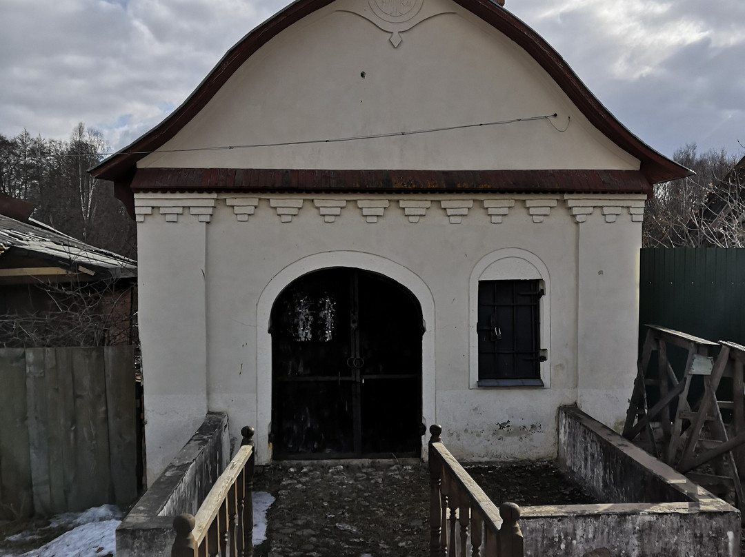 Neizvestnaya Chapel-Khoznikovo必去景点