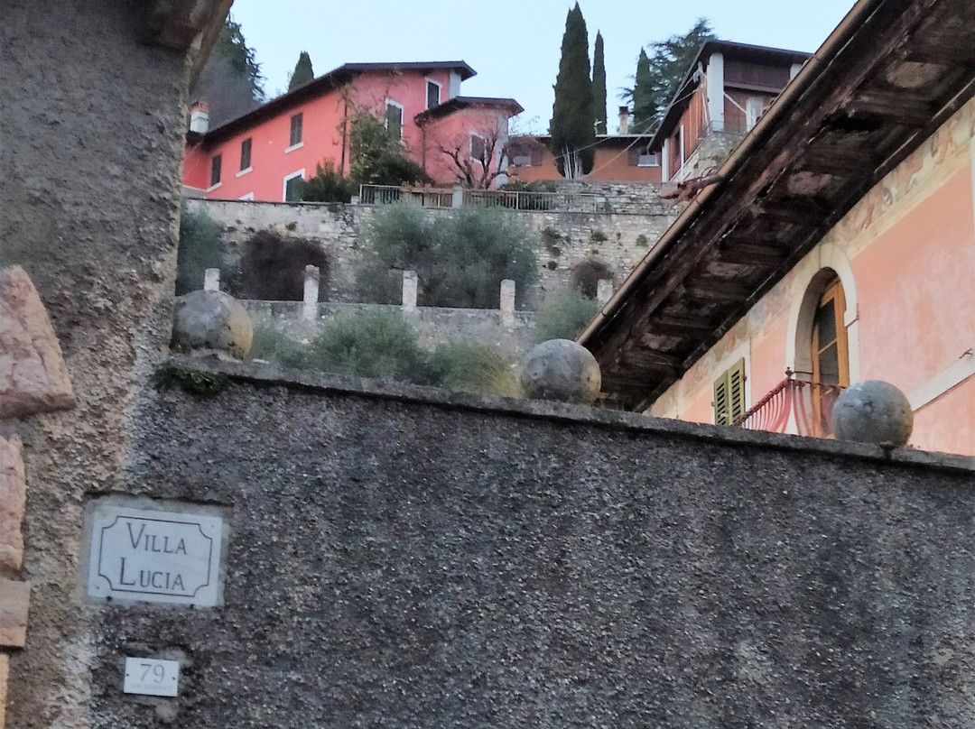 Villa Rizzardi, Brunati, Bulgheroni detta Villa Lucia-Toscolano-Maderno必去景点