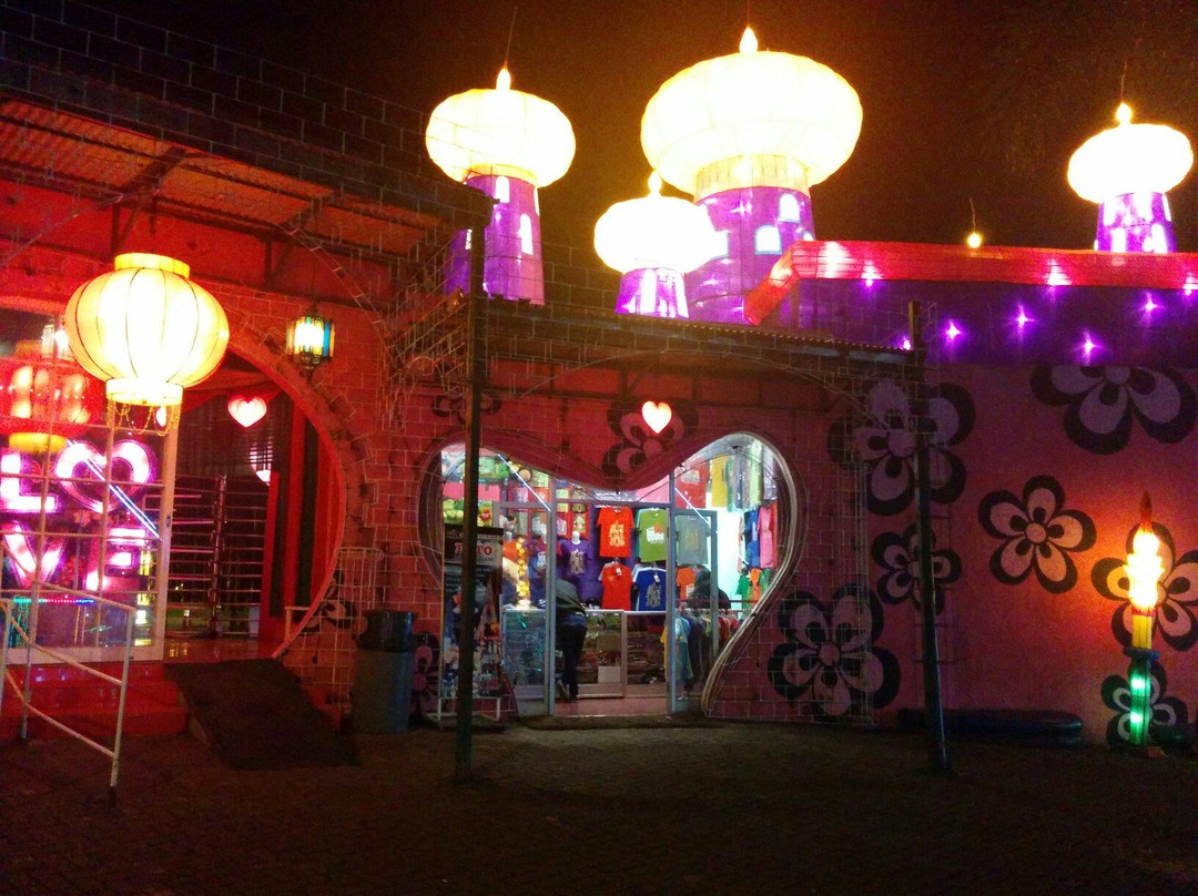 Batu Night Spectacular (BNS)-巴图必去景点
