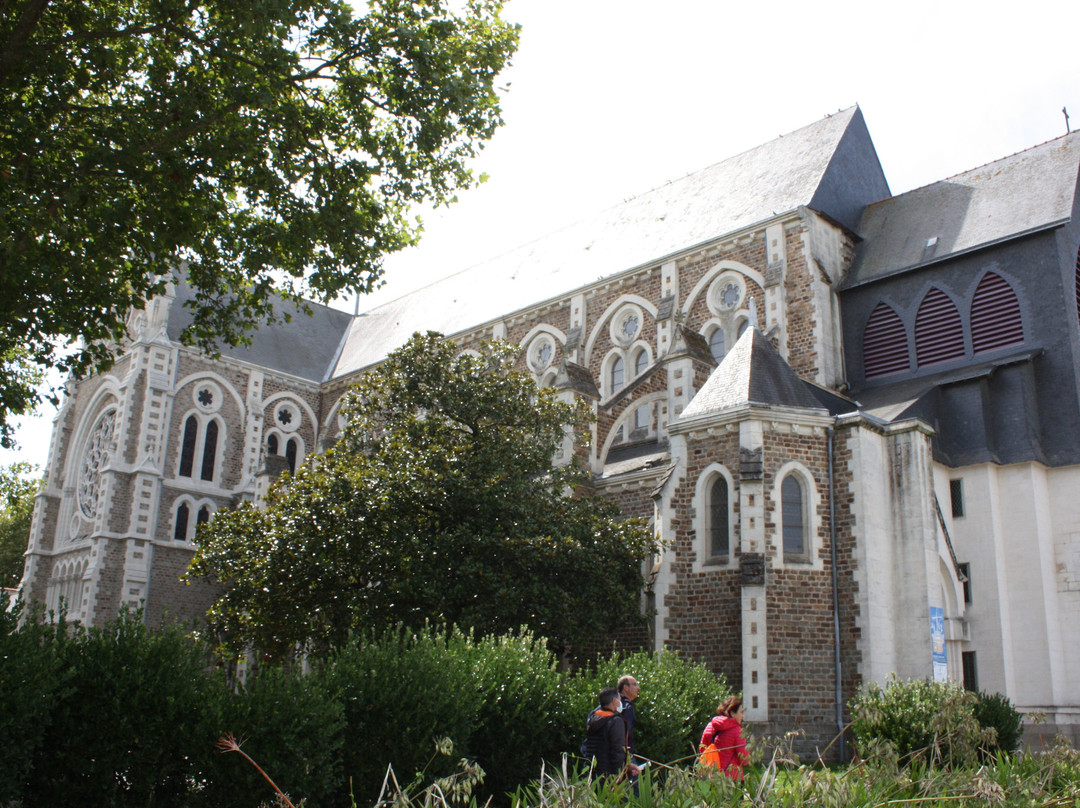 Eglise de Saint Nazaire景点图片