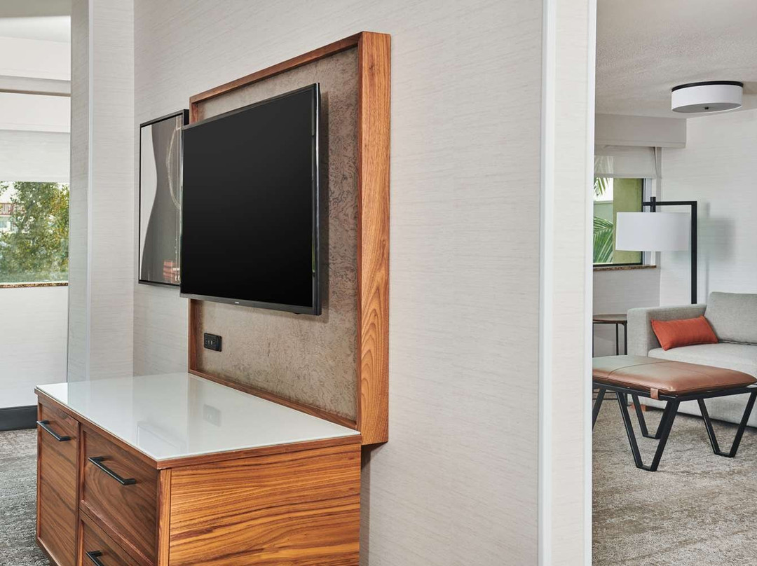 DoubleTree by Hilton Fullerton主图