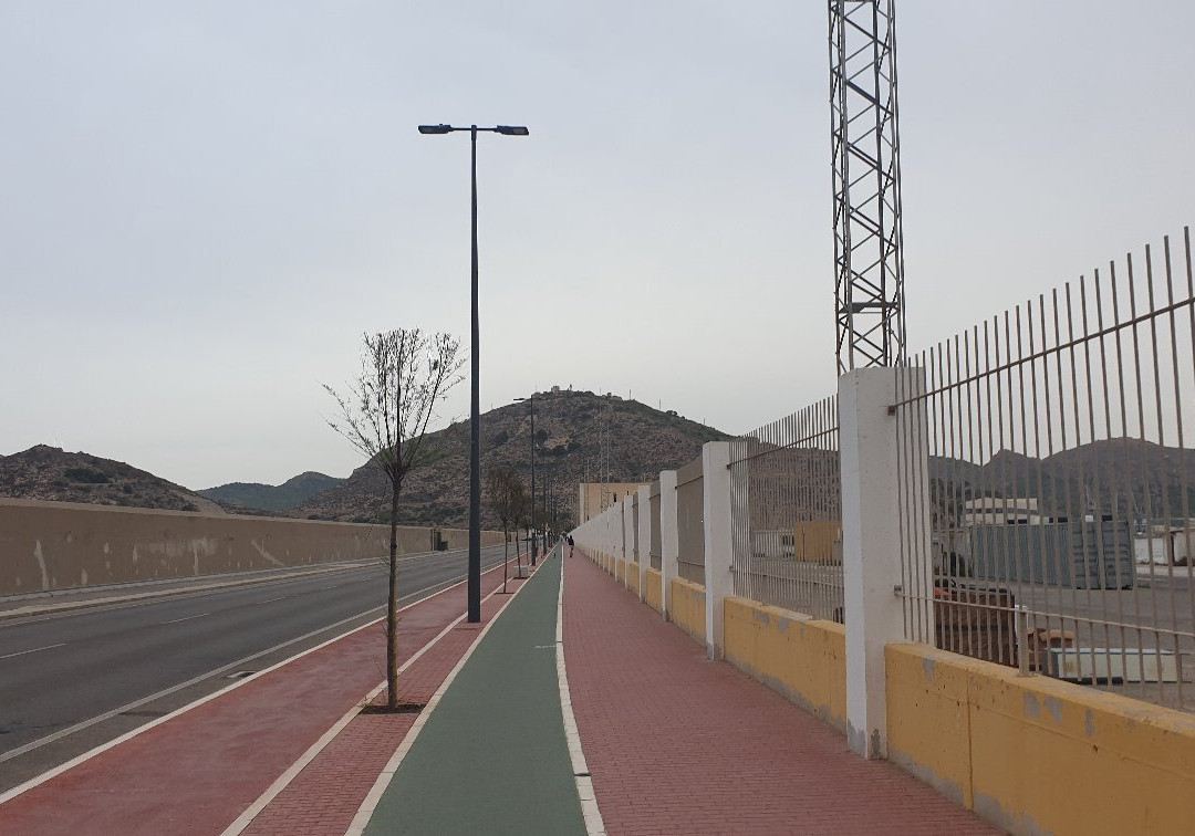 Faro de la Curra景点图片
