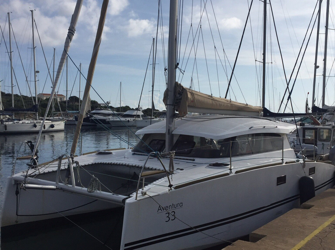 Asinara Catamaran Charter-撒丁岛必去景点