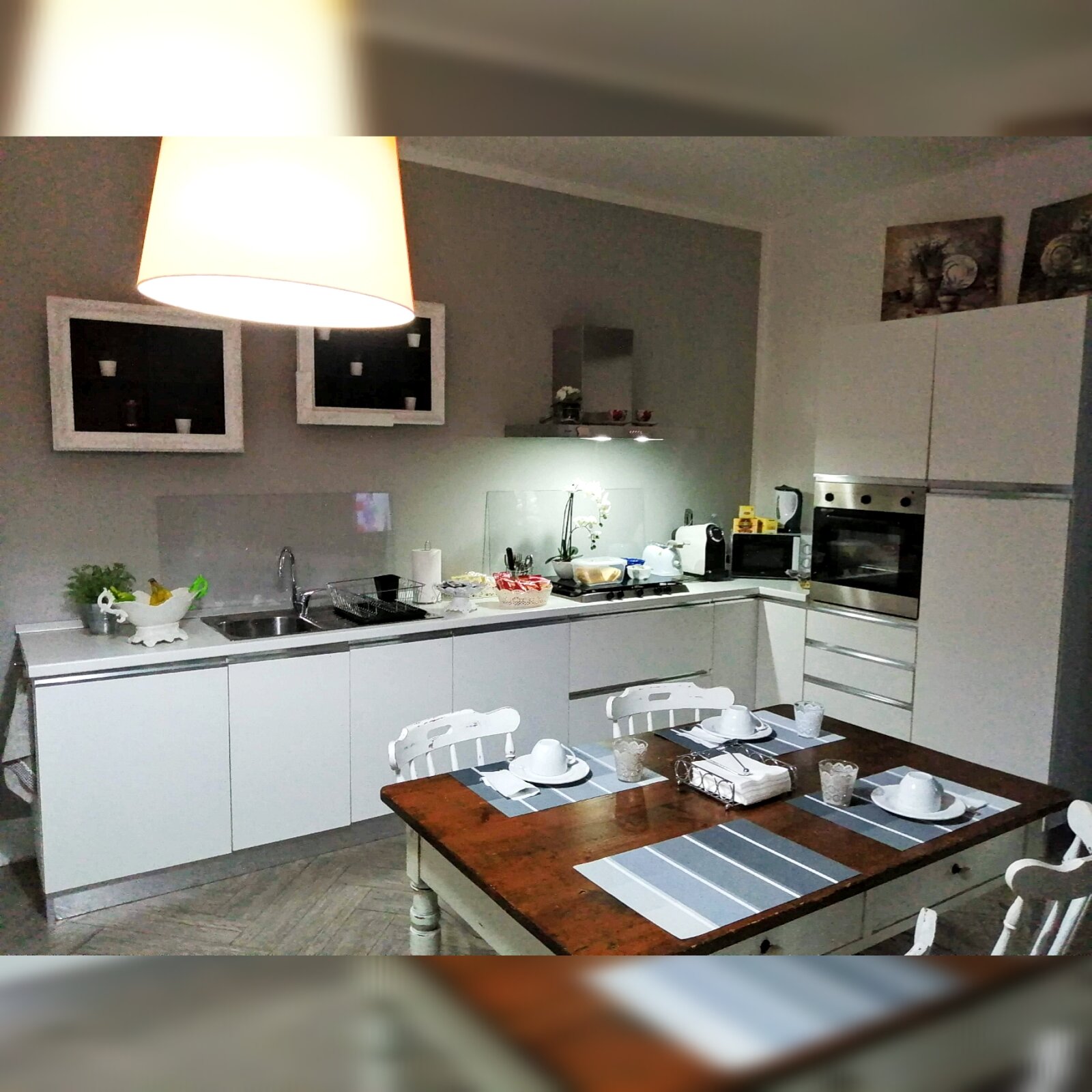 B&B Abbacurrente-官方