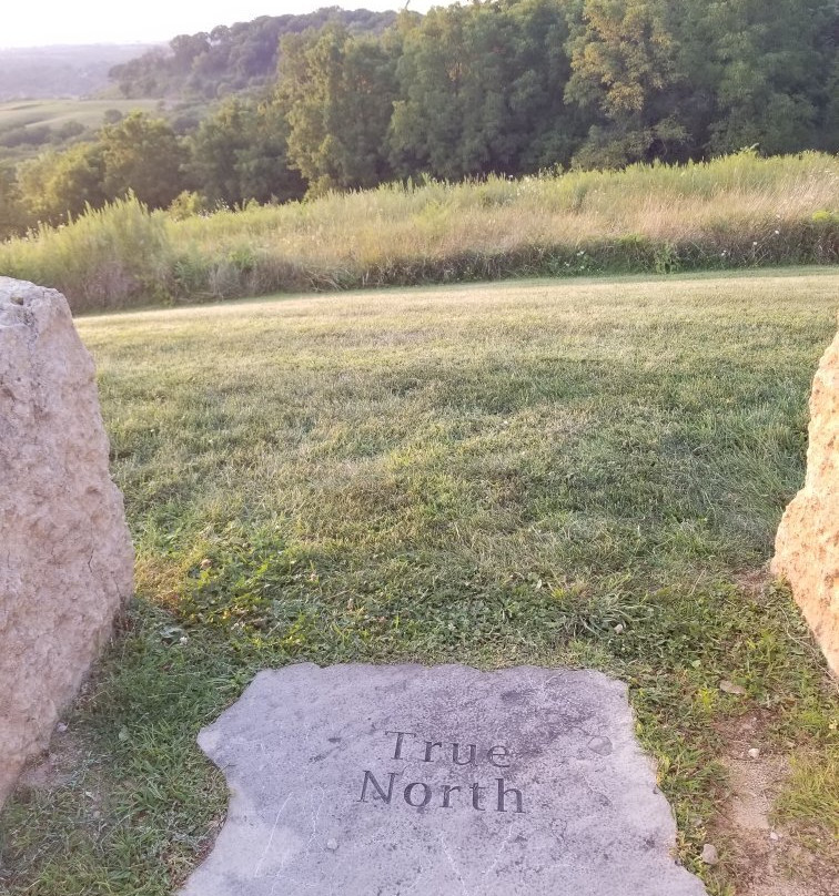 Horseshoe Mound-加利纳必去景点