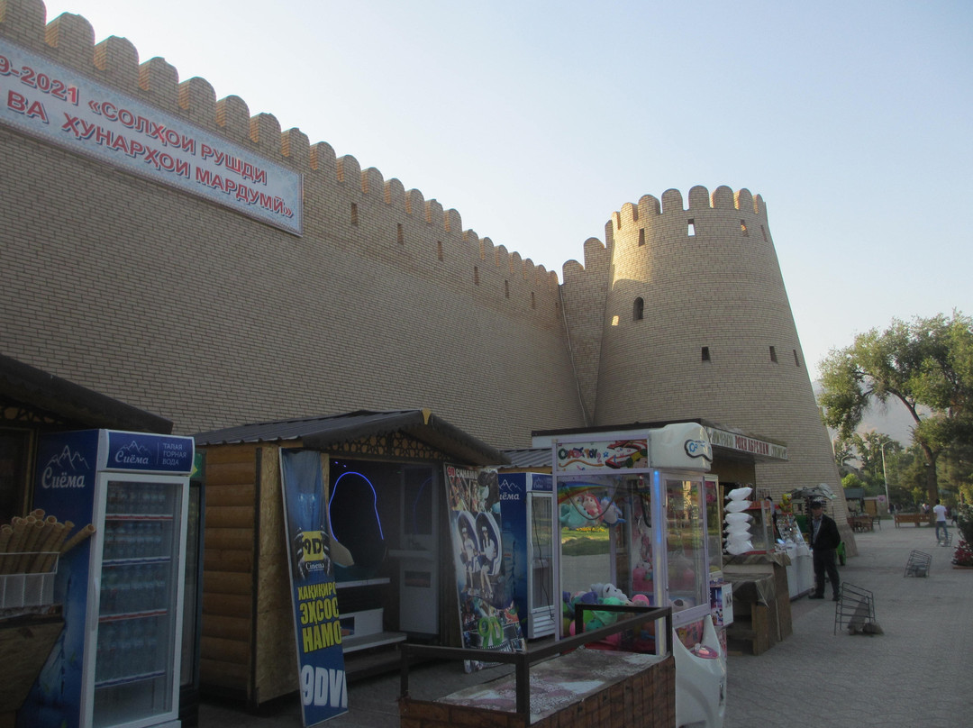 Khujand Fortress-苦盏必去景点
