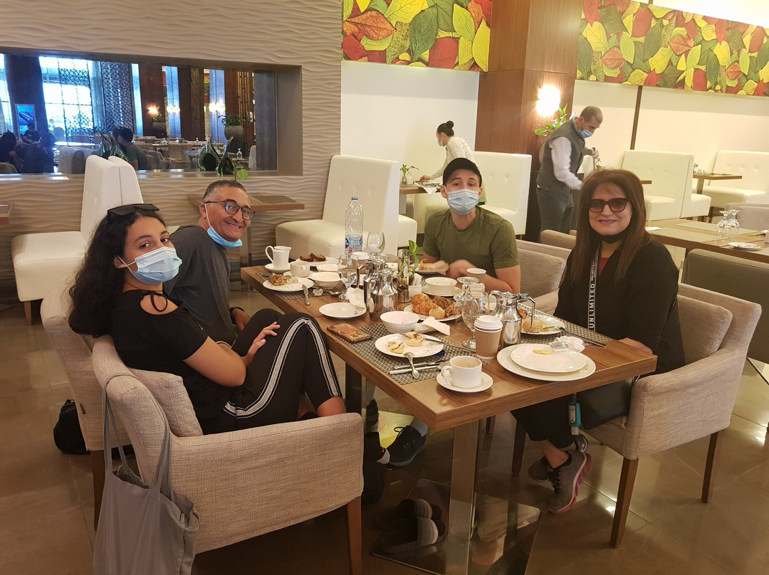 Bay La Sun Hotel & Marina主图