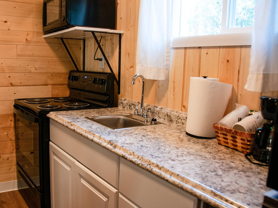 Lake Frances Inn主图