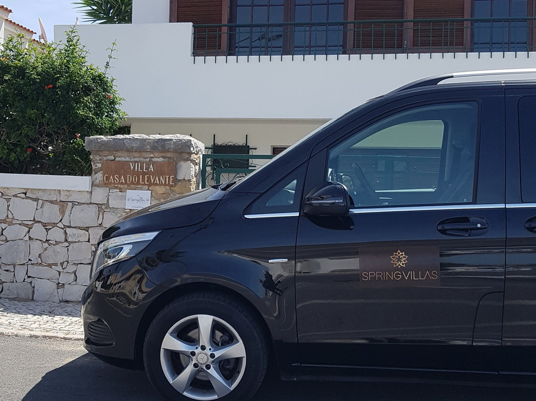 Grand Wings Luxury Chauffeurs-普赖尔洛查必去景点