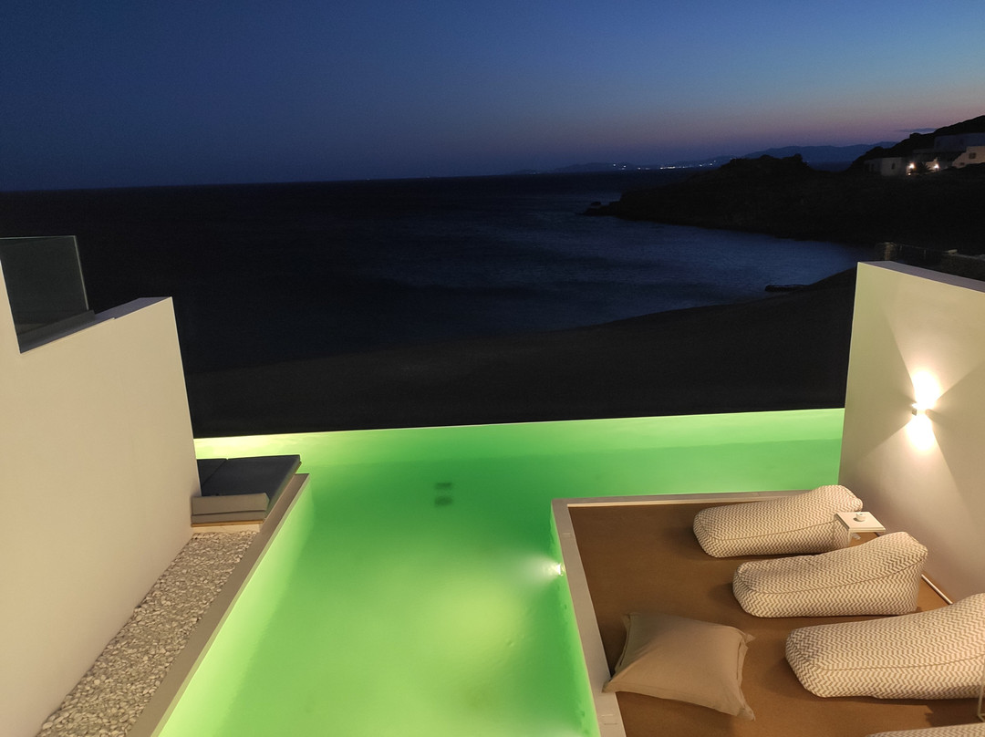 Infinity View Hotel主图