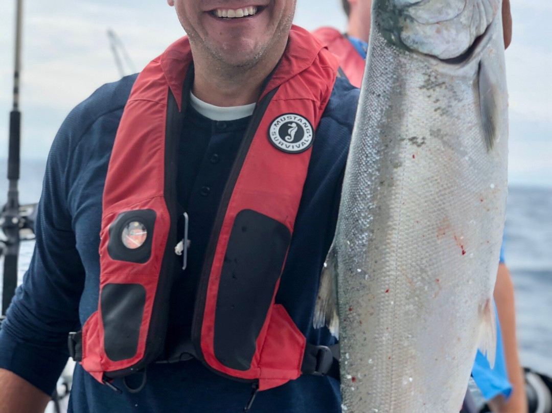 Grand Bend Fishing Charters景点图片