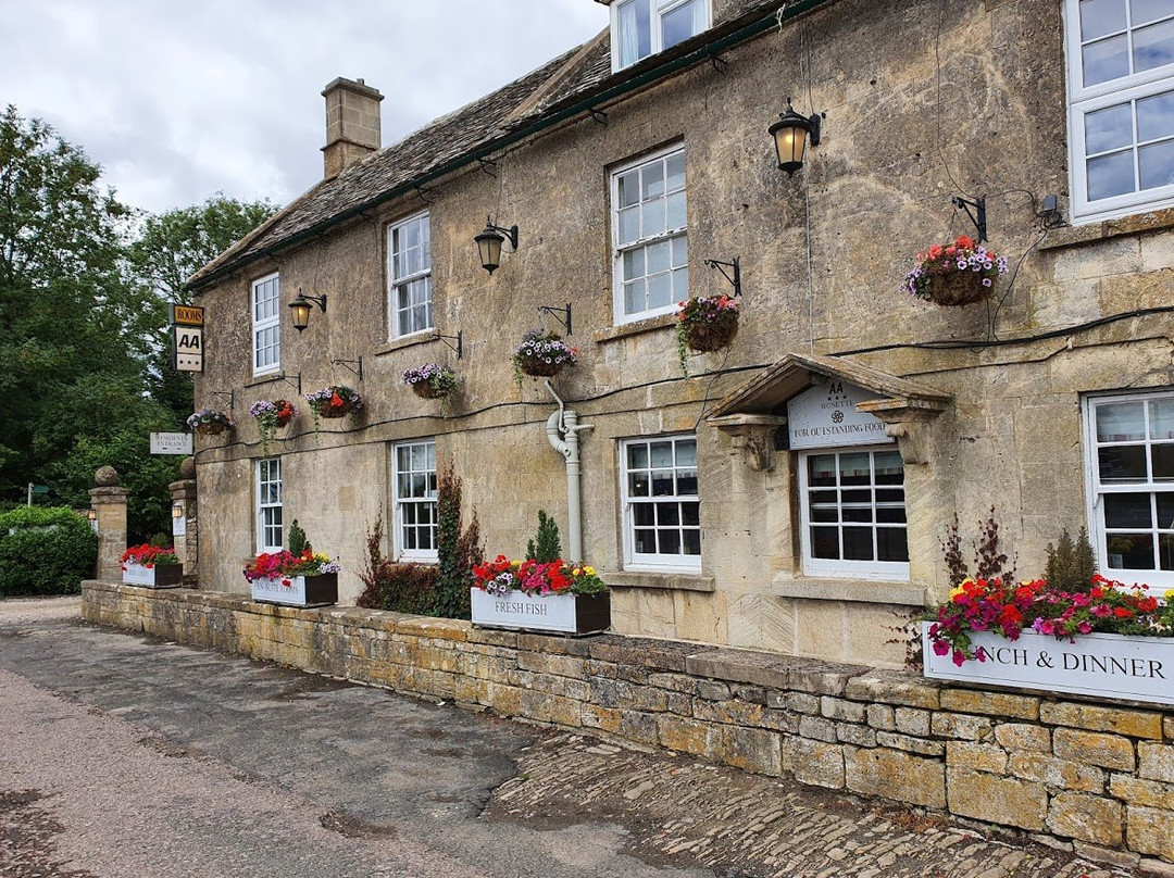 Inn For All Seasons主图