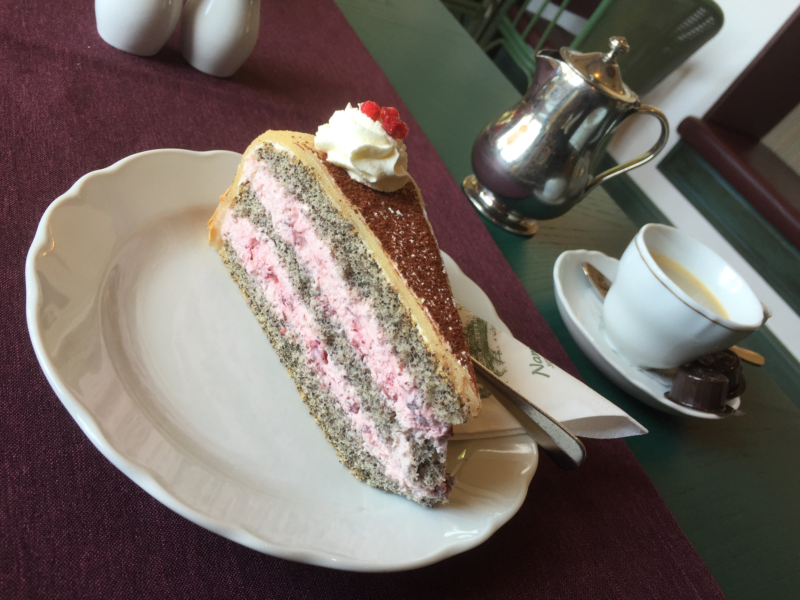 Romantik Hotel Namenlos-餐饮