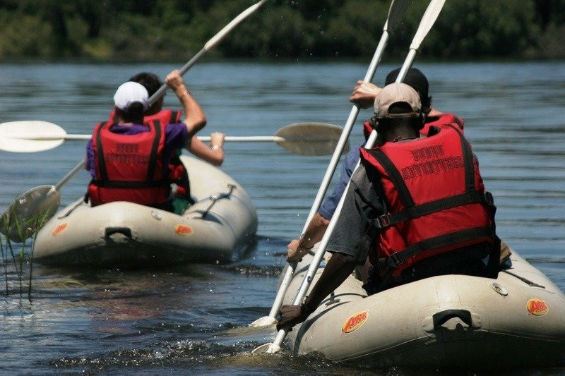 Southern Dynasty Safaris-维多利亚瀑布必去景点