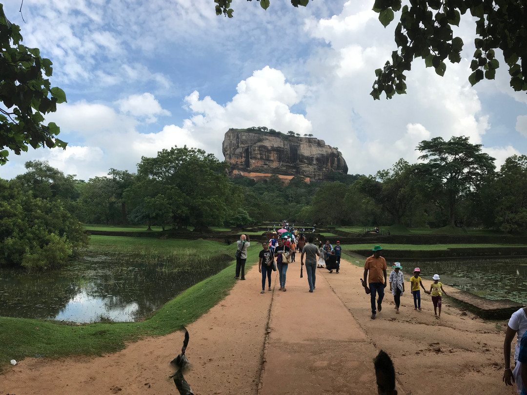 Thisya Tours景点图片