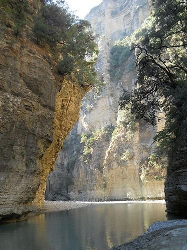Osum Canyon (Kanioni i Osumit)景点图片