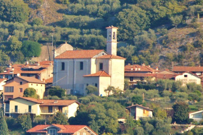 Chiesa dei Santi Rocco e Nepomuceno-Marone必去景点