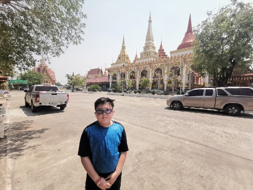 Wat Rat Prakhong Tham-挽艾必去景点