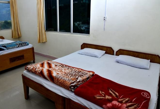 Aanchal Guest House Hotel and Restaurant主图