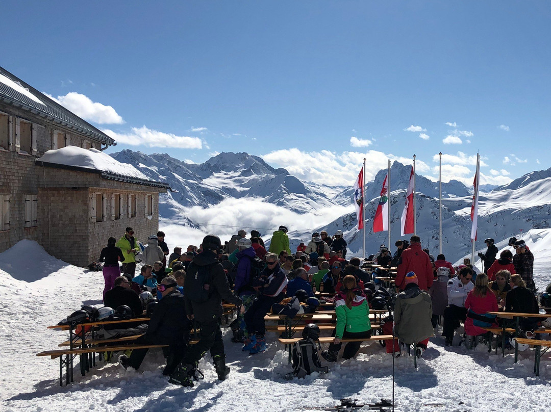 Alberg-圣安东阿尔山必去景点