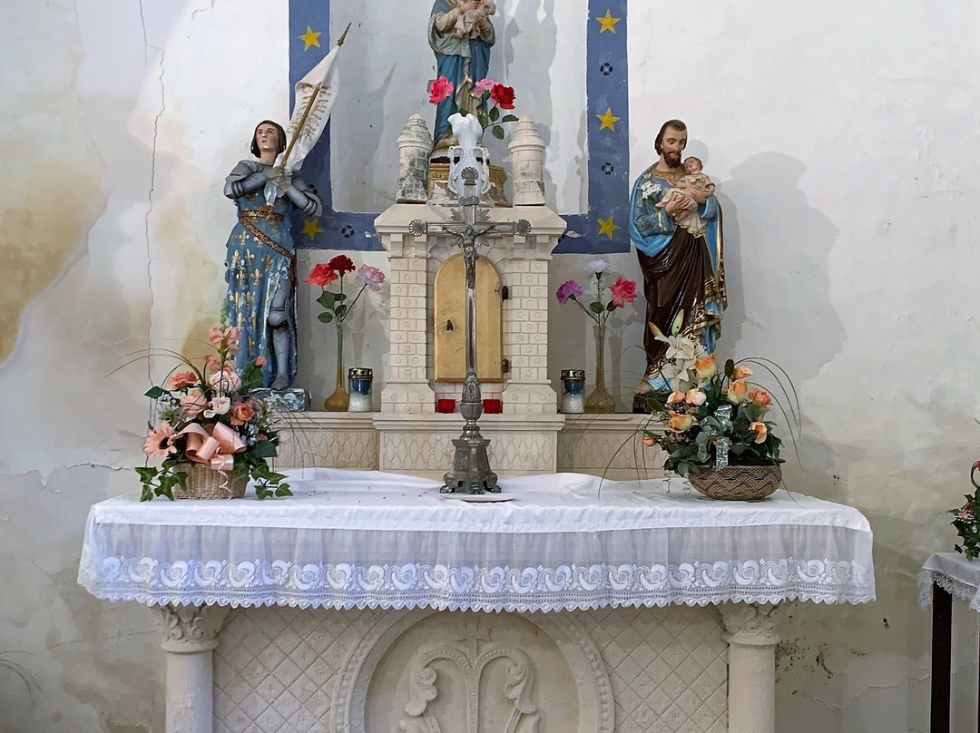 Eglise Saint-Jean de l'Habit-Guesnes必去景点