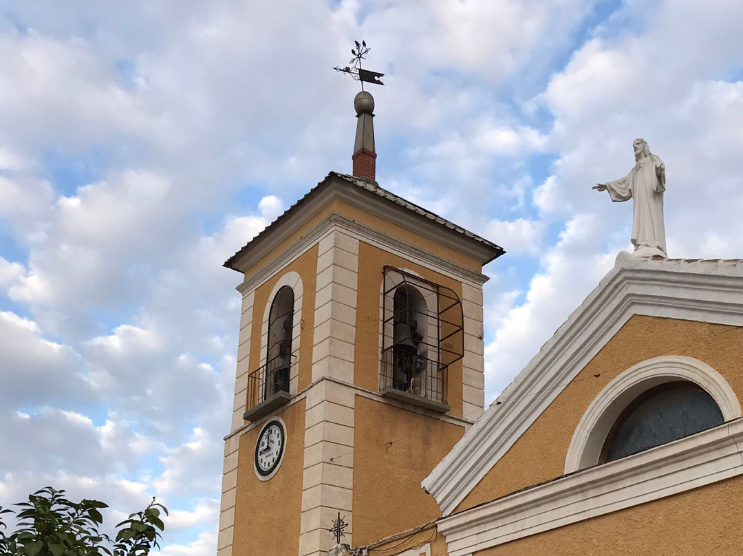 Parroquia de Nuestra señora del Rosario-Corvera必去景点