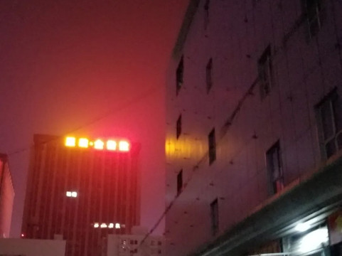 天成服装批发商城