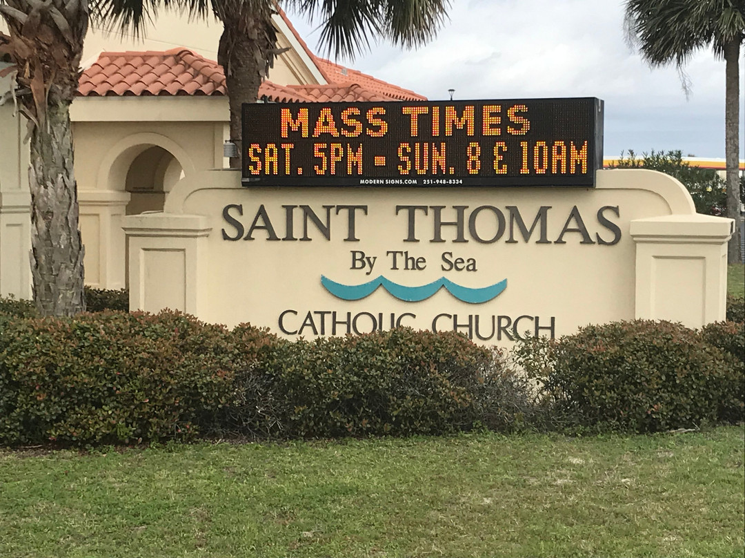 St. Thomas by the Sea Catholic Church-橙色海湾必去景点
