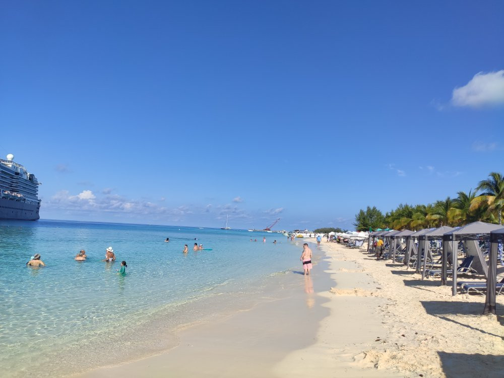 SunRay Beach-Grand Turk必去景点