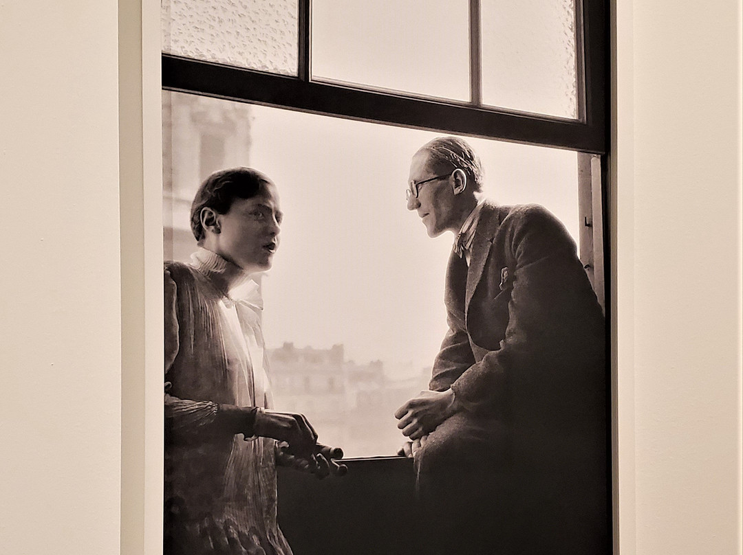 巴黎路易威登基金会艺术中心 -巴黎必去景点