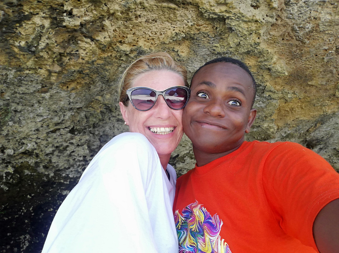 Moudy Taxi Driver Zanzibar-帕杰必去景点