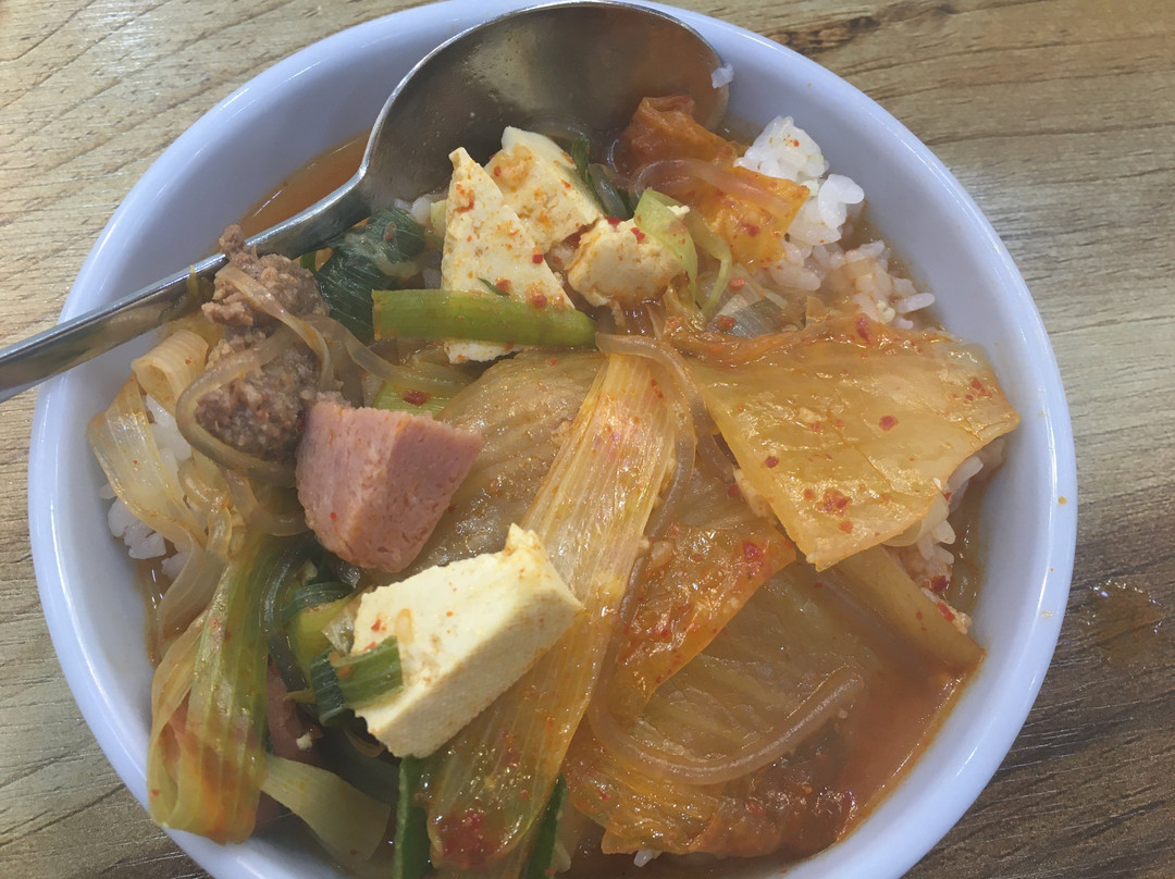 Uijeongbu Budaejjigae Street-议政府市必去景点