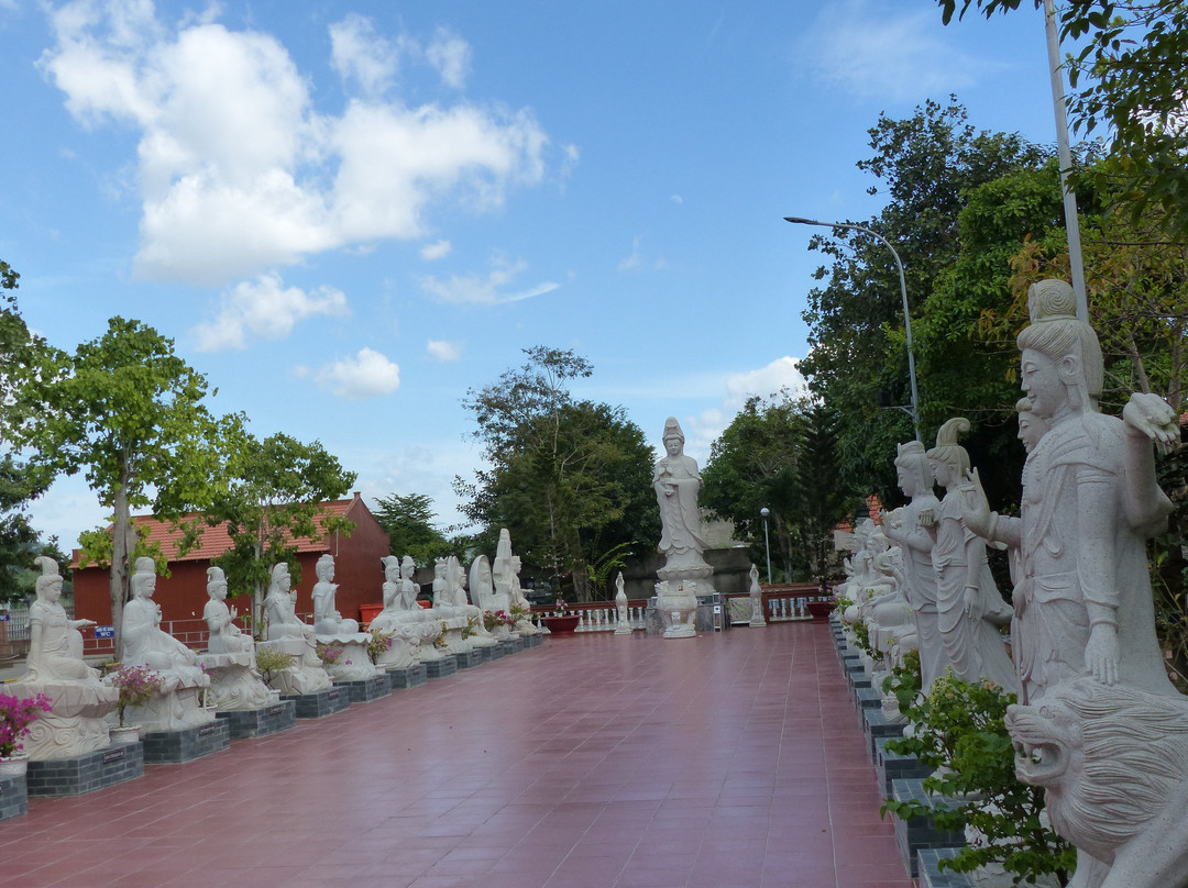 Meditation Centre Truc Lam Phuong Nam-芹苴必去景点