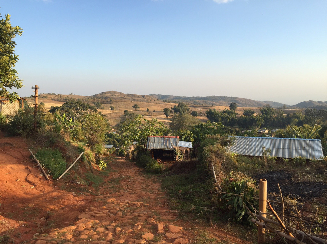Mrs. Bamboo Hsipaw Trekkings-西保必去景点