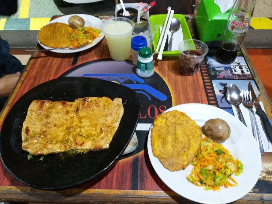 Hotel y Restaurante Los Cambulos主图