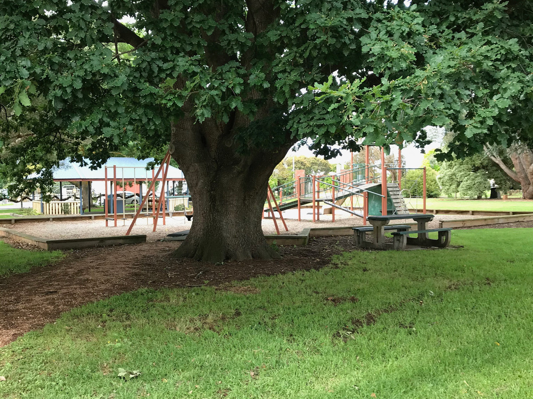 Dumbalk Memorial Park-Dumbalk必去景点