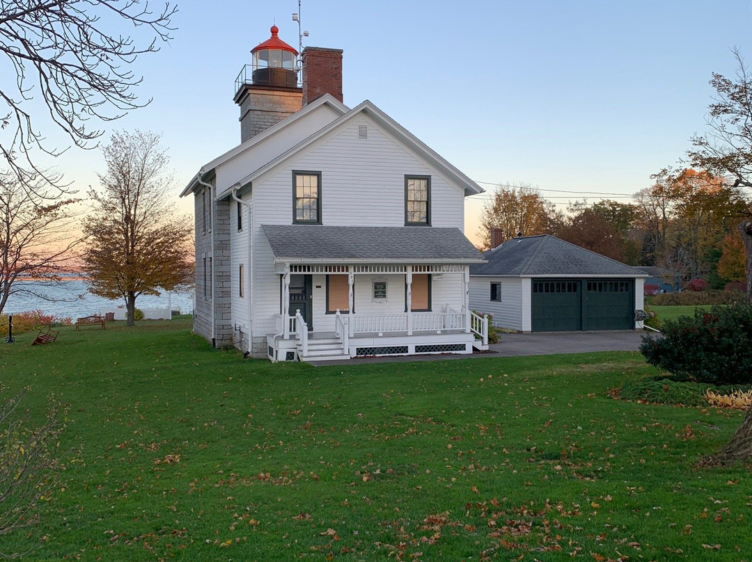 Carriage House Inn Bed & Breakfast主图