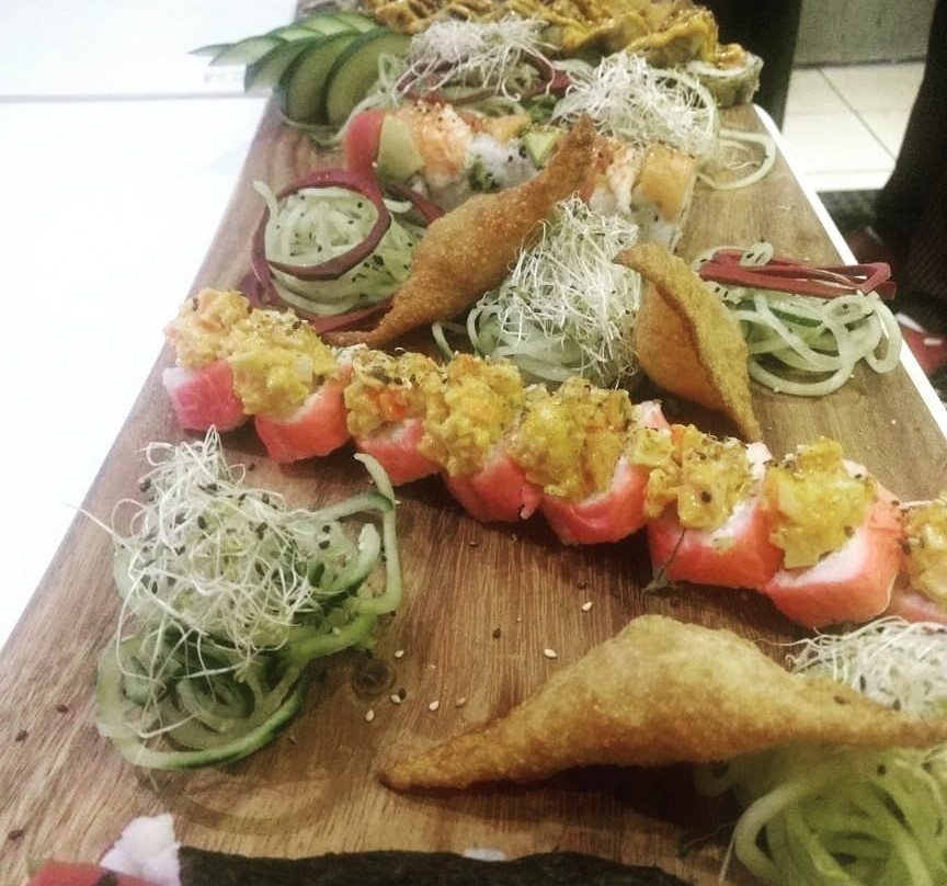 Kingdom Mongolian Grill & Sushi