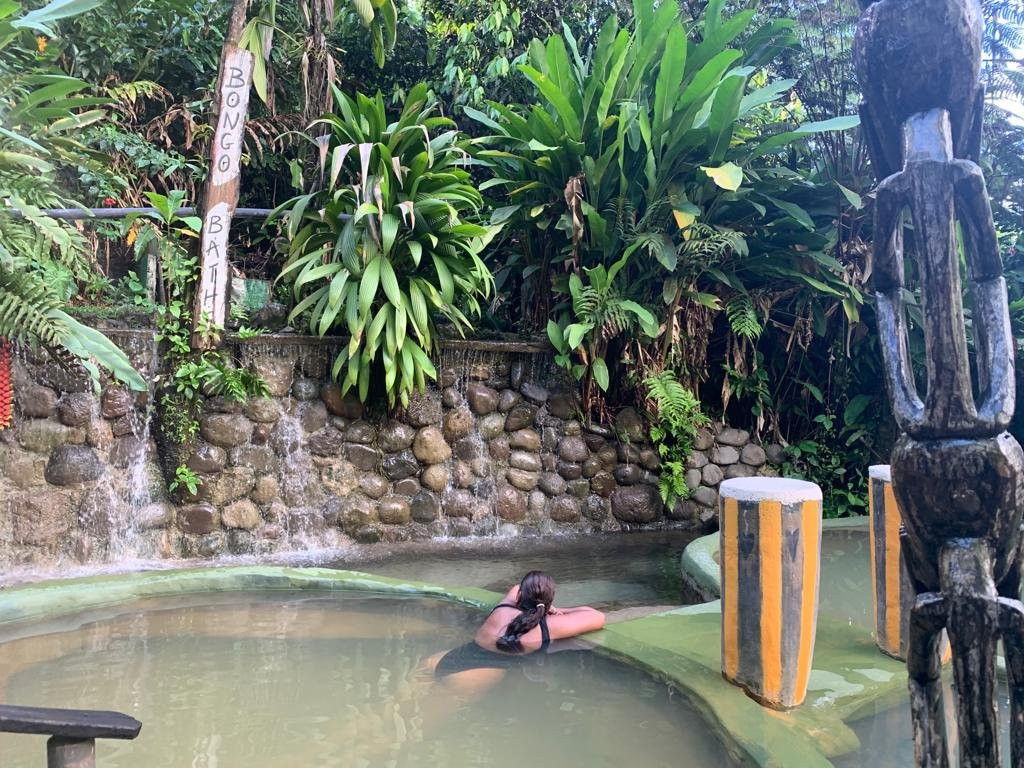 Screw's Sulphur Spa-多米尼克必去景点