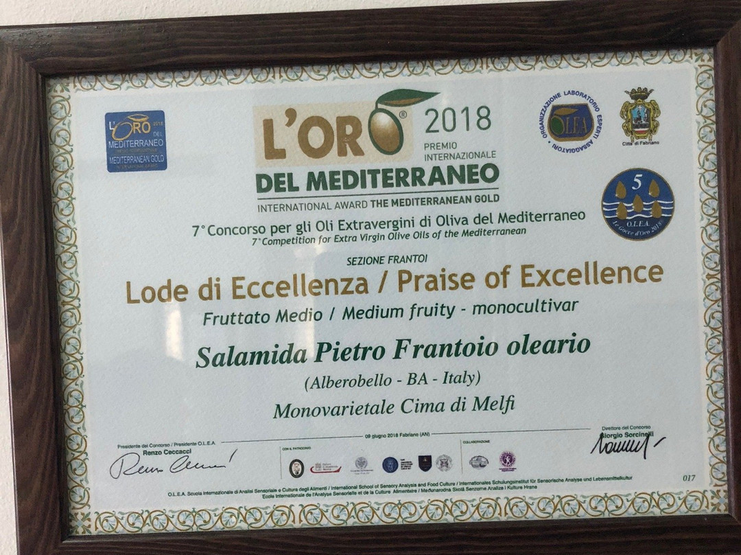 Oleificio Salamida-阿尔贝罗贝洛必去景点