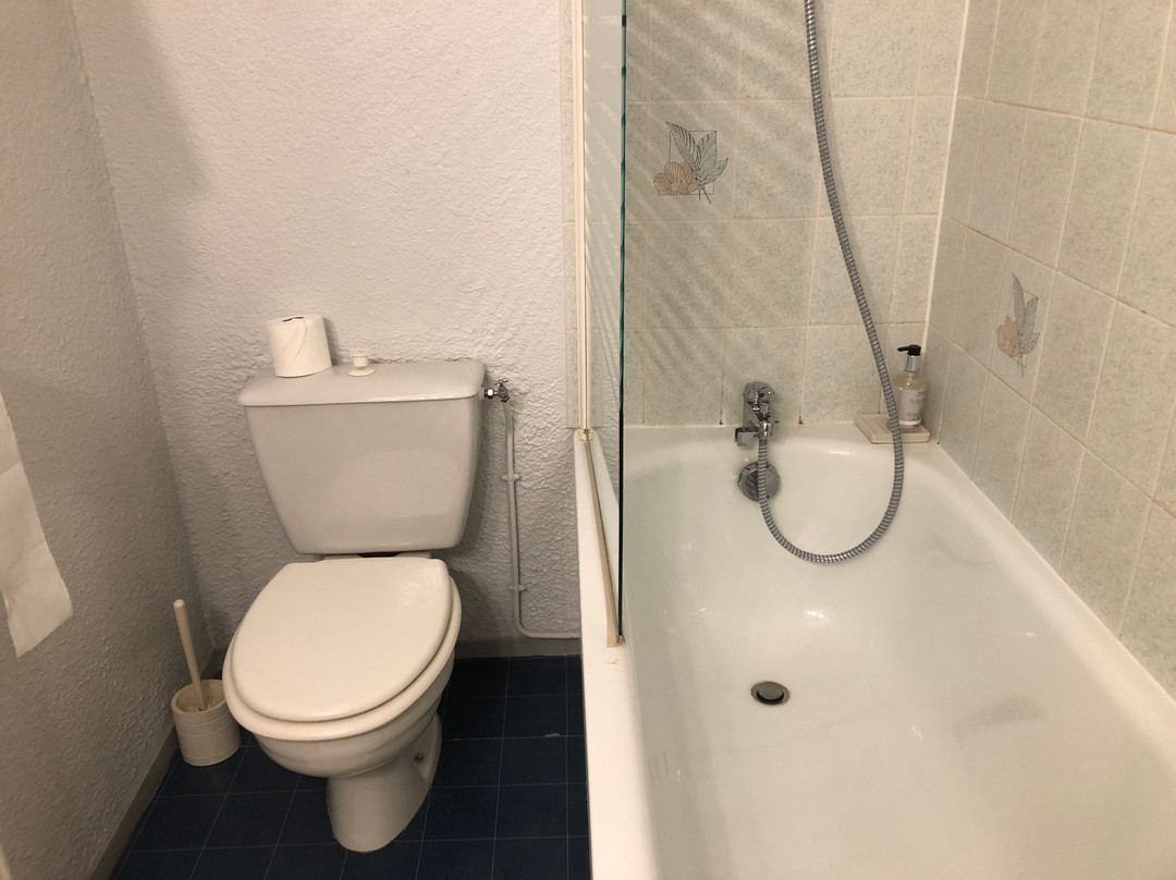 Hotel Le Clos Roussillon主图