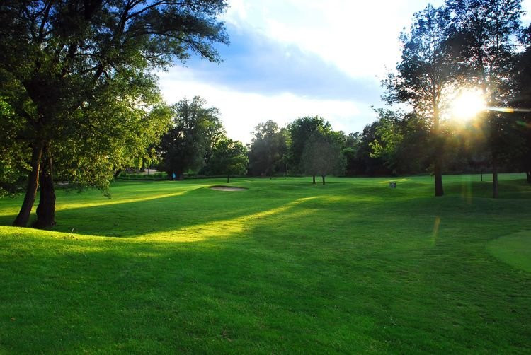 Thames Valley Golf Course景点图片
