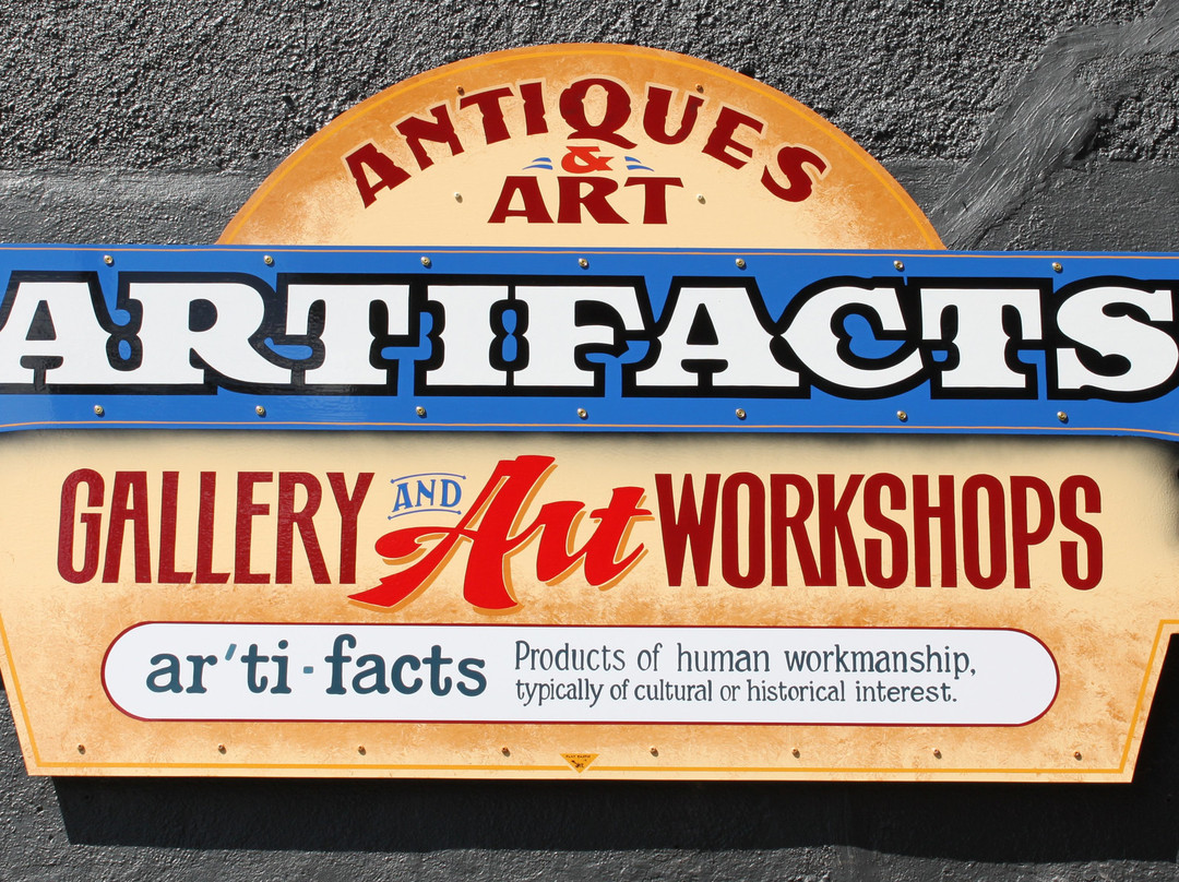 Artifacts Antiques and Art景点图片