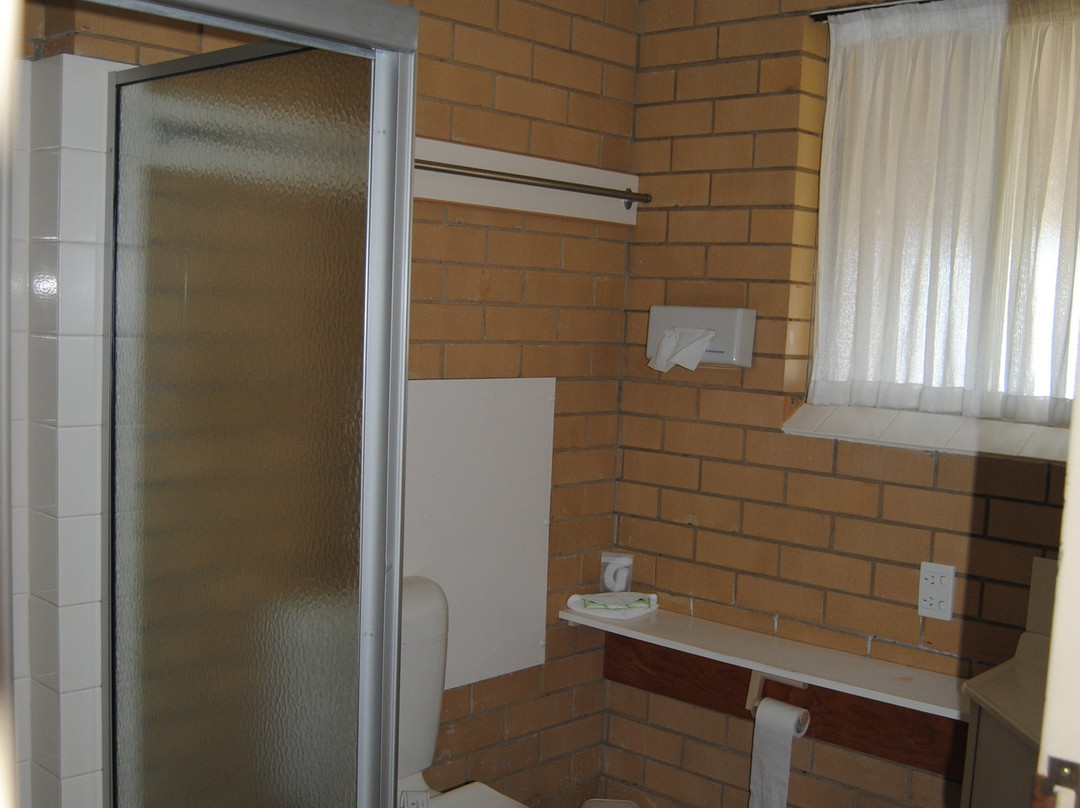 伊鲁卡汽车酒店主图