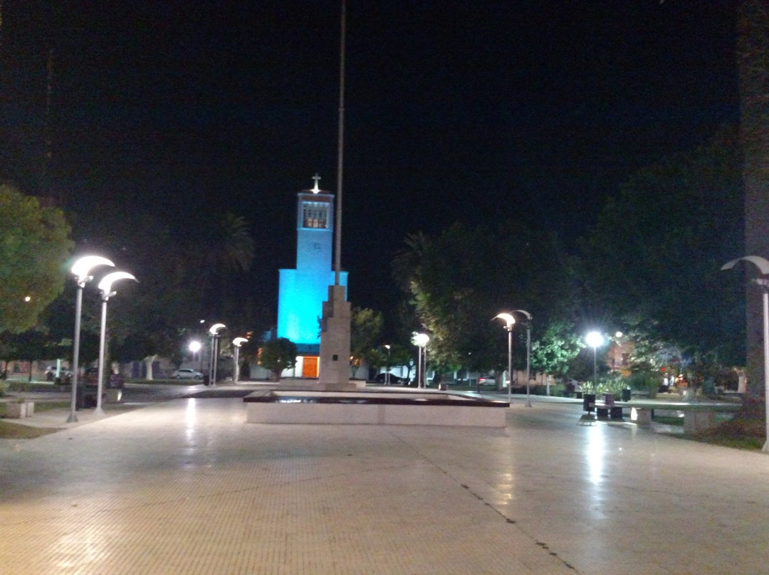 Plaza Dardo Rocha景点图片