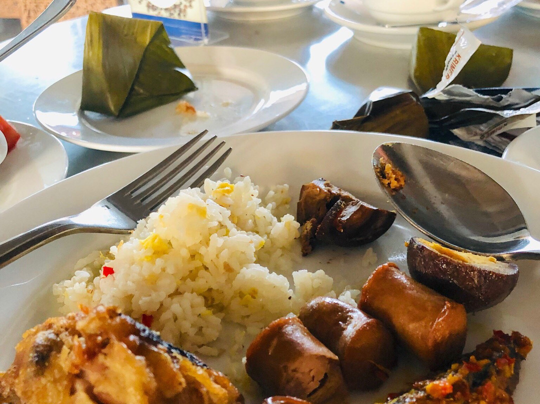 塞尔彭瑟尔滨海酒店主图