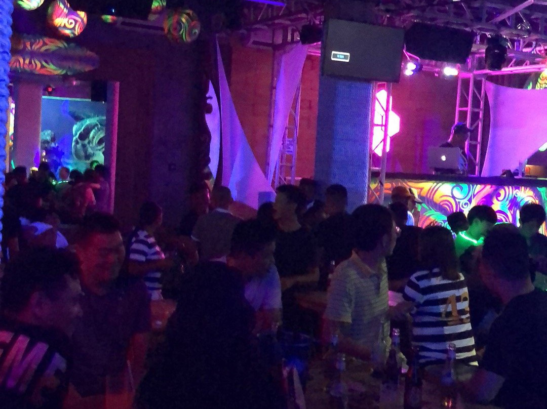 长滩岛夏季宫殿酒店主图